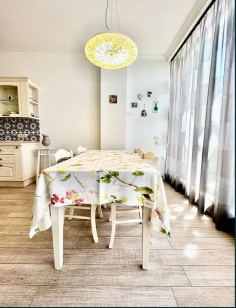 продажа трехкомнатной квартиры номер A-172405 в Приморском районе, фото номер 10